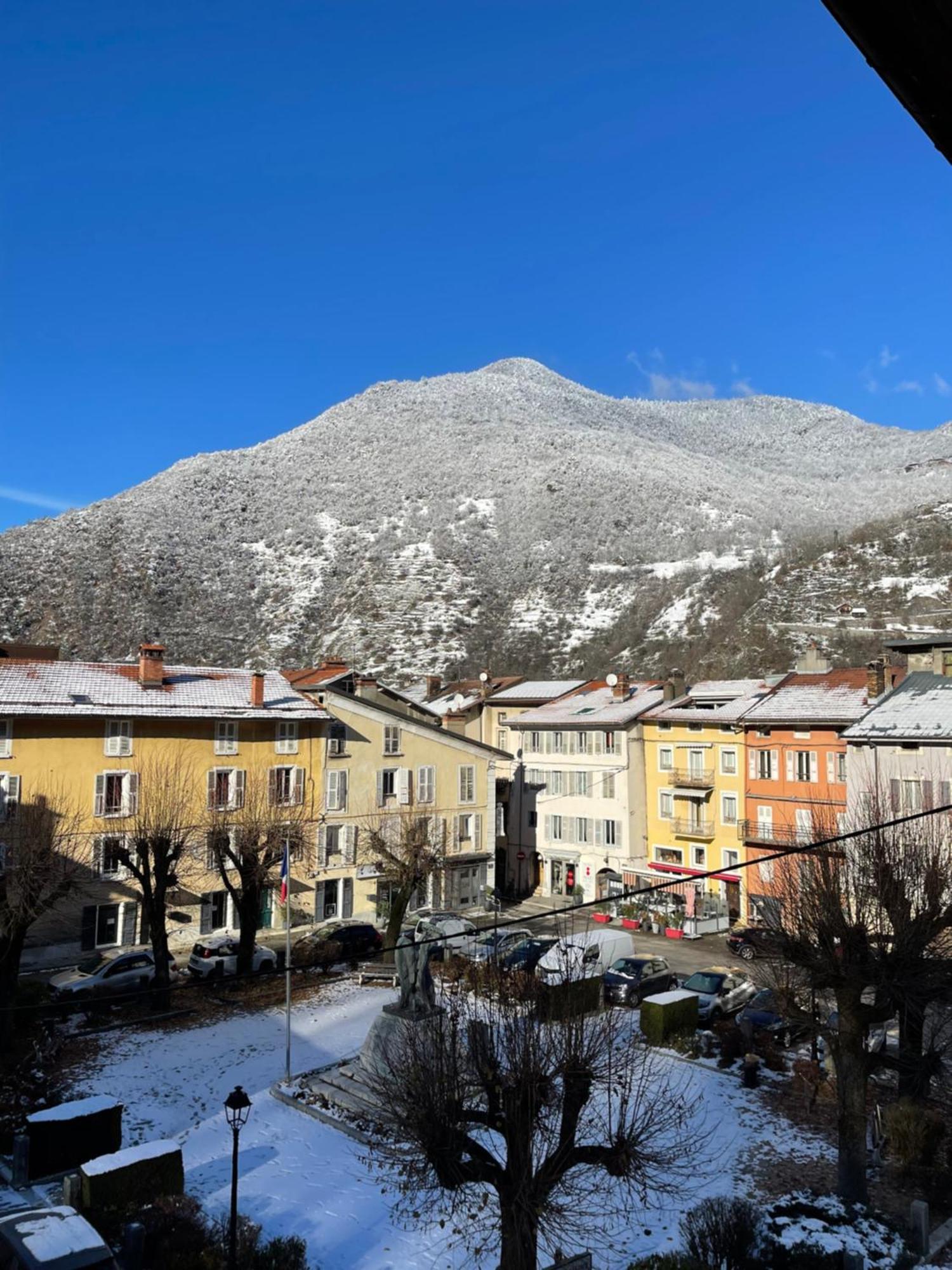 La Montagnette L Ours T1 Maison En Travaux De 10H A 17H Moutiers  Extérieur photo